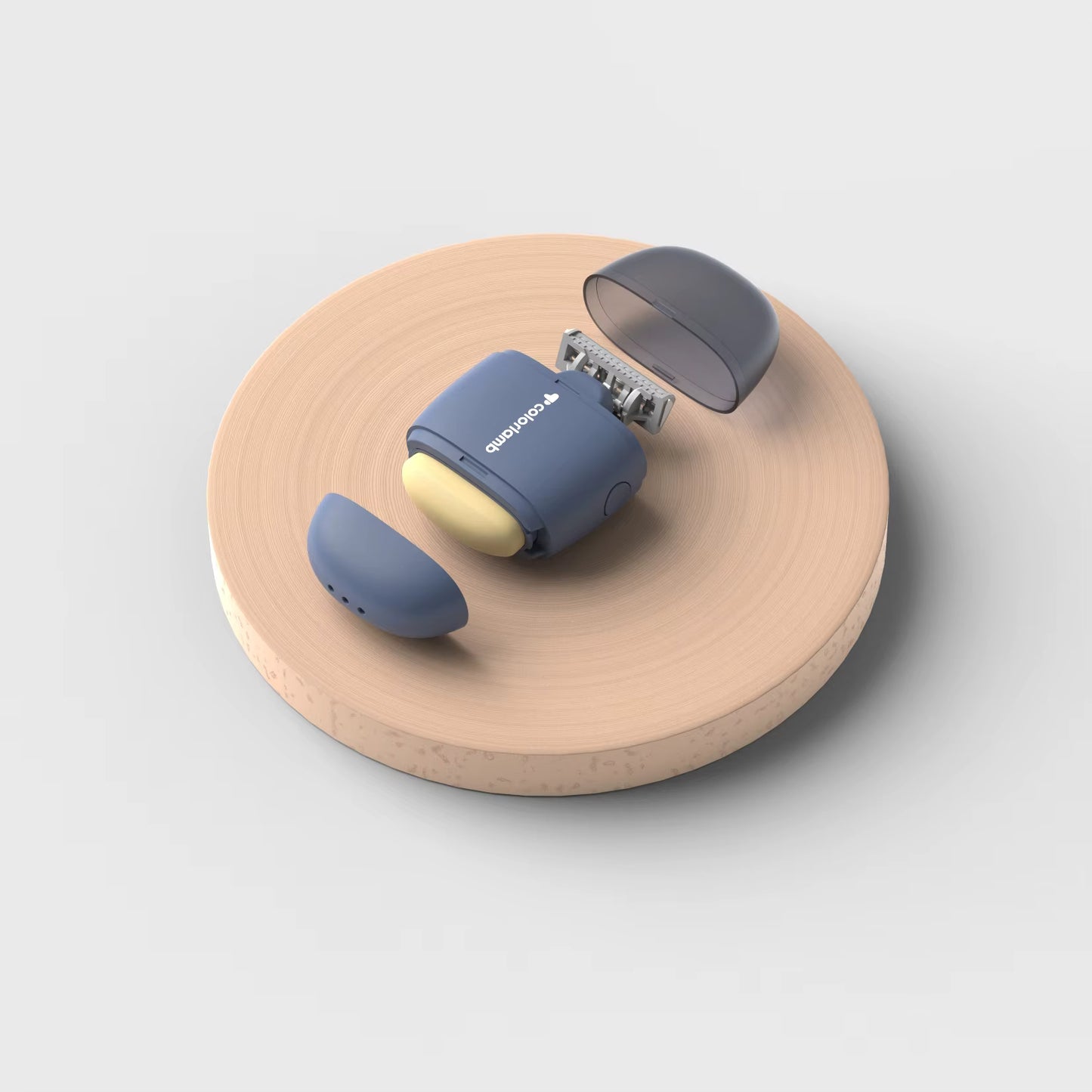 The 2-in-1 Travel Shave Pod
