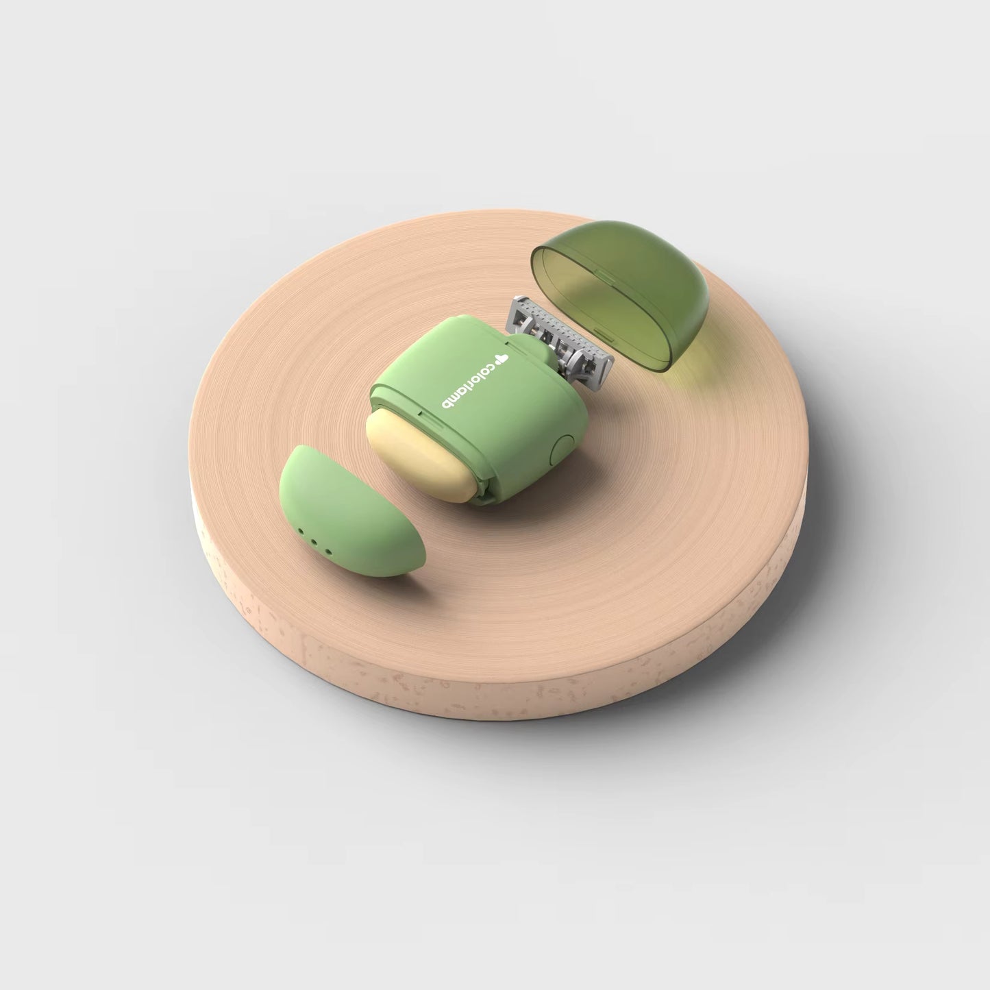 The 2-in-1 Travel Shave Pod