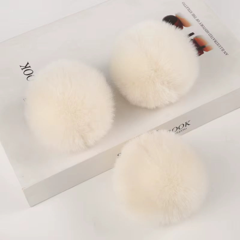 The Petite Pom Keychain
