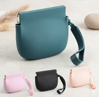 Petite Snap Pouch