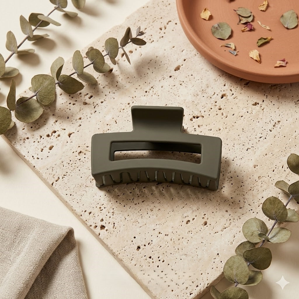 Blush Claw Clip