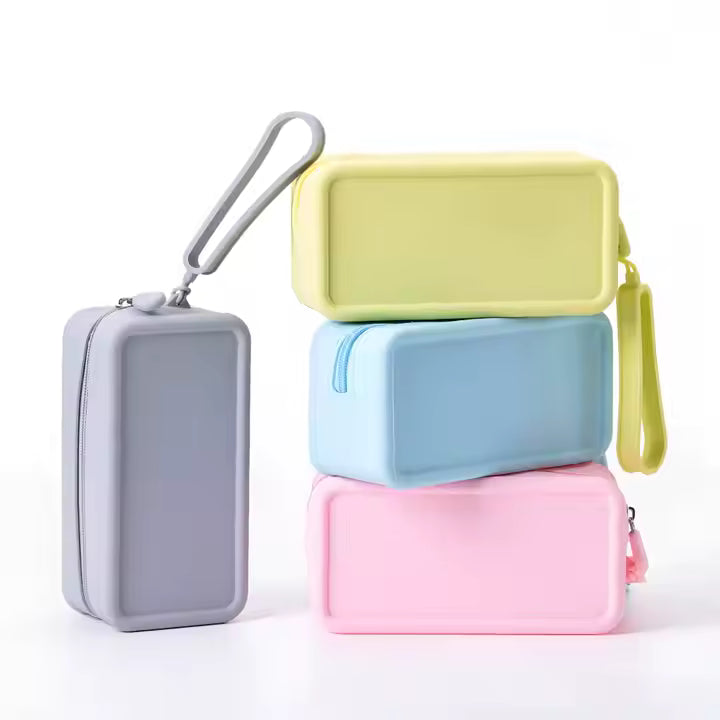 Everyday Essential Silicone Bag