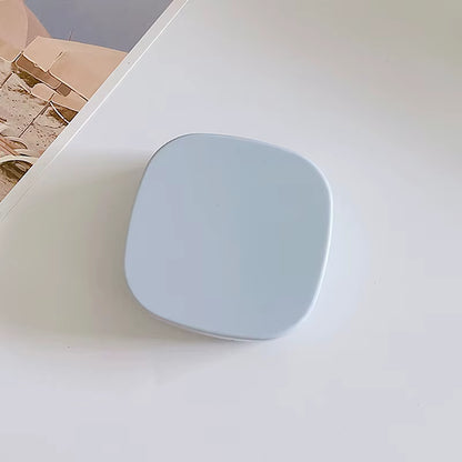 The Petite Lens Travel Kit