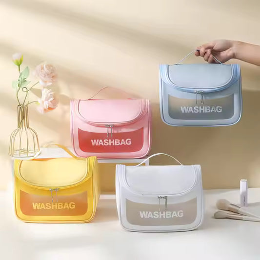 Petite Essential Pouch