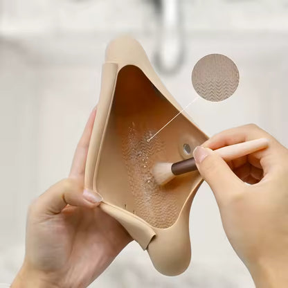 Petite Brush Bag