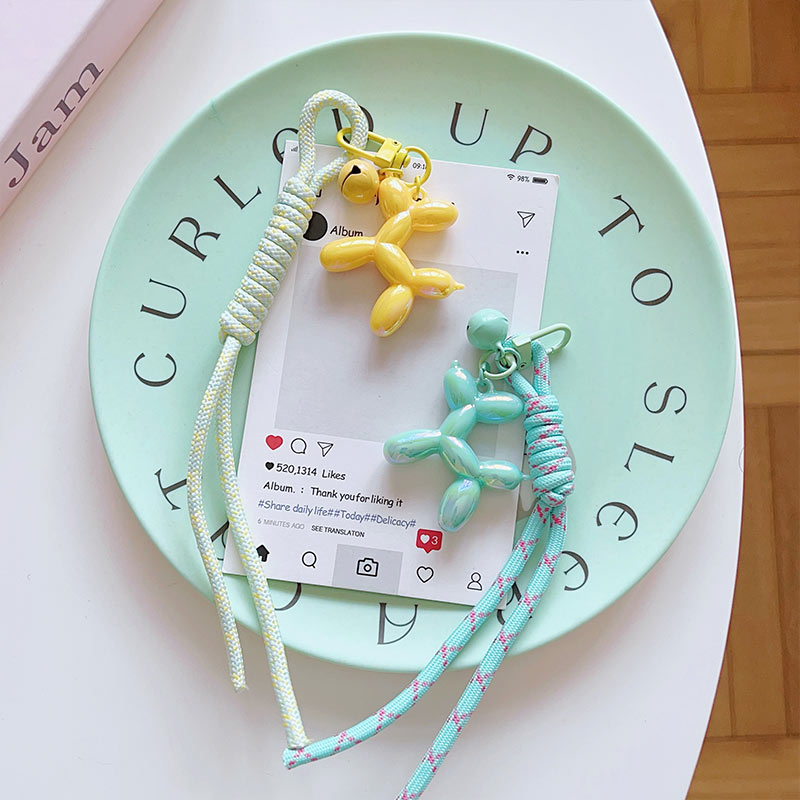 The Balloon Dog Chain