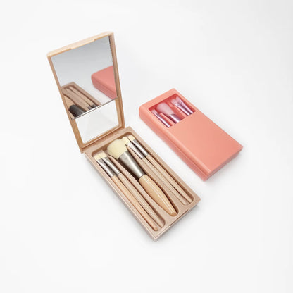 The Pocket 5 pieces Brushes Set