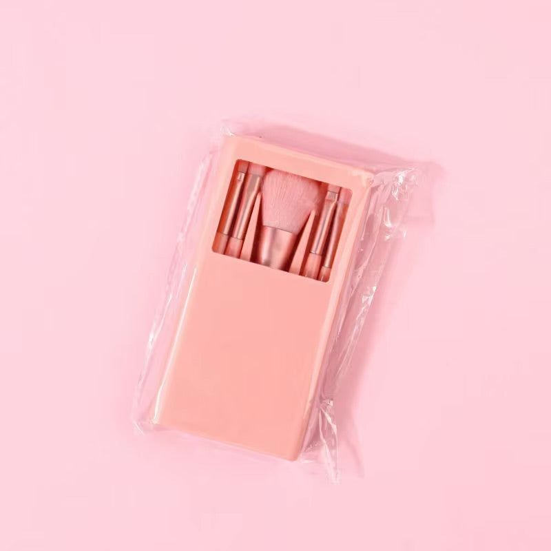 The Pocket 5 pieces Brushes Set
