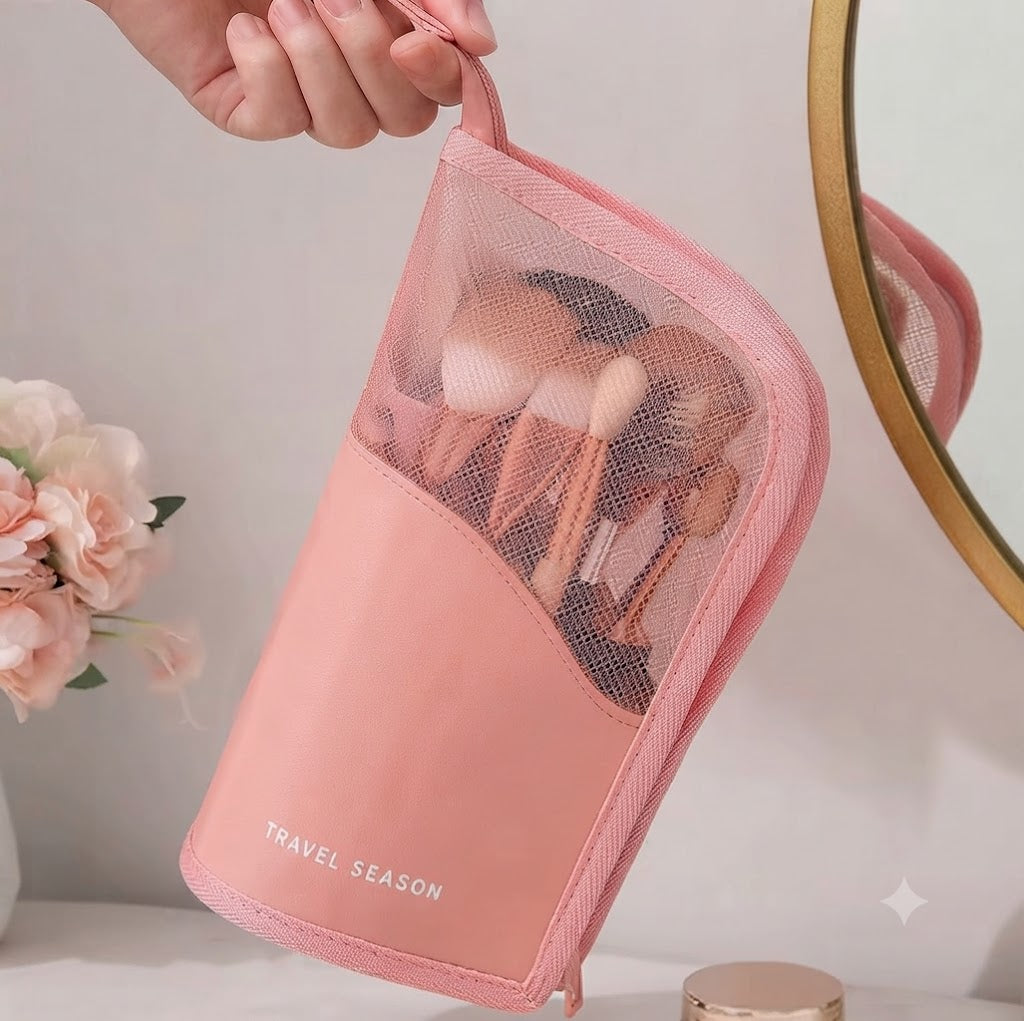 Stand-Up Makeup Brush Pouch