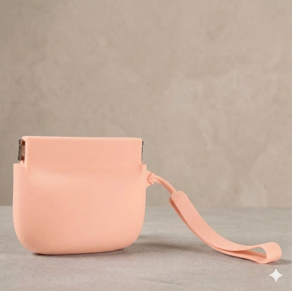 Petite Snap Pouch